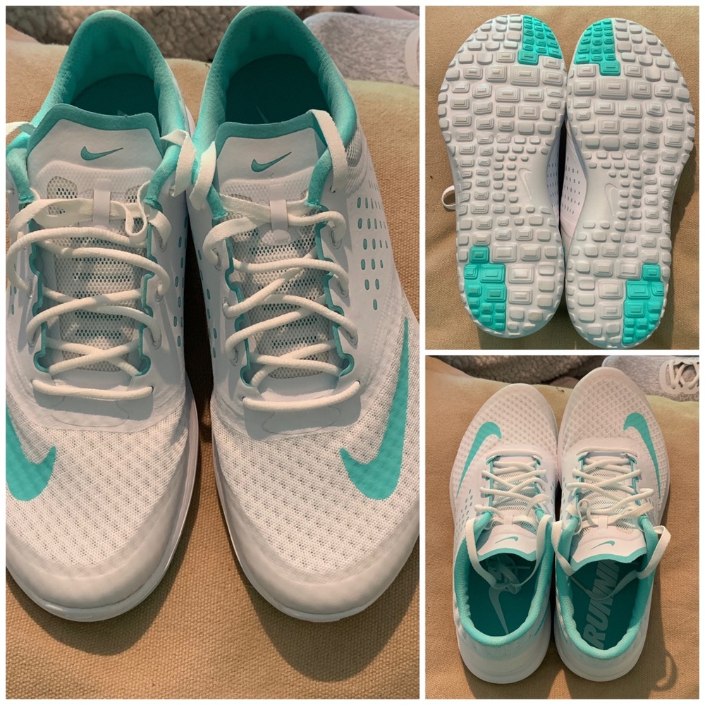 Nike Sneakers
